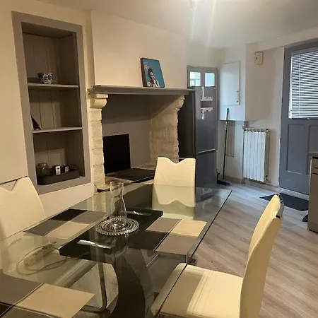 Maison De Village Avec Patio Σπίτι διακοπών