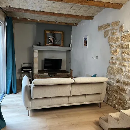 Maison De Village Avec Patio Σπίτι διακοπών *
