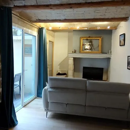 Maison De Village Avec Patio Σπίτι διακοπών