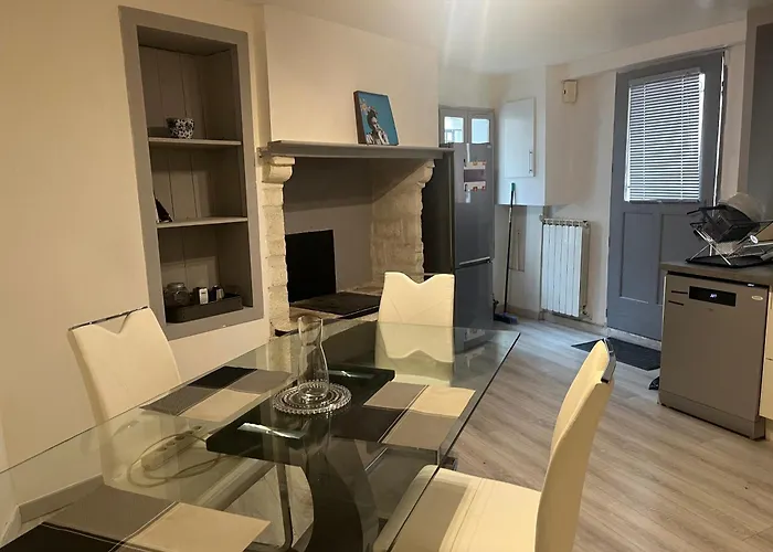 Maison De Village Avec Patio Дом отдыха
