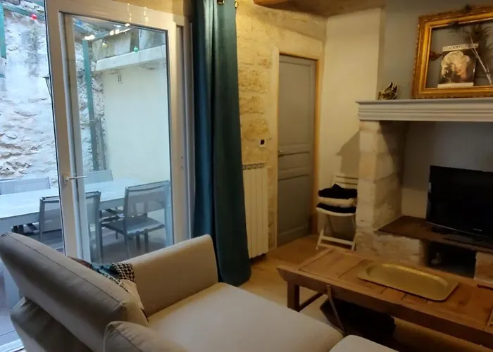Дом отдыха Maison De Village Avec Patio Lansargues